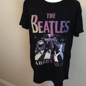 Love tribe black tee shirt size xl great condition preowned